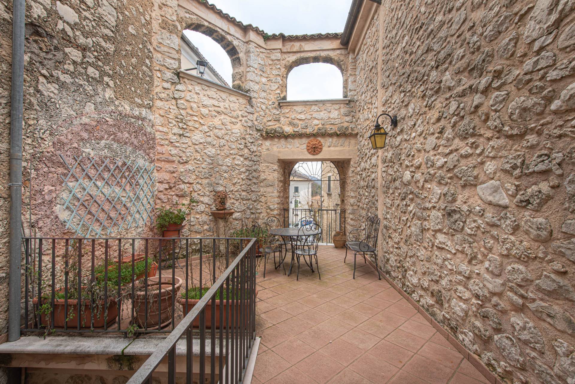 Abitazioni tipiche storiche in vendita a San Donato Val di Comino