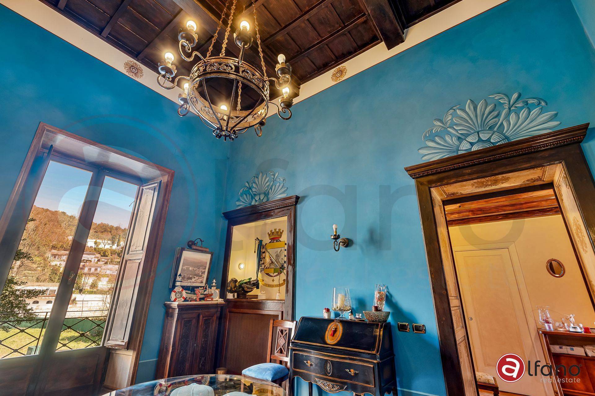 Palazzo storico in vendita a Isola del Liri