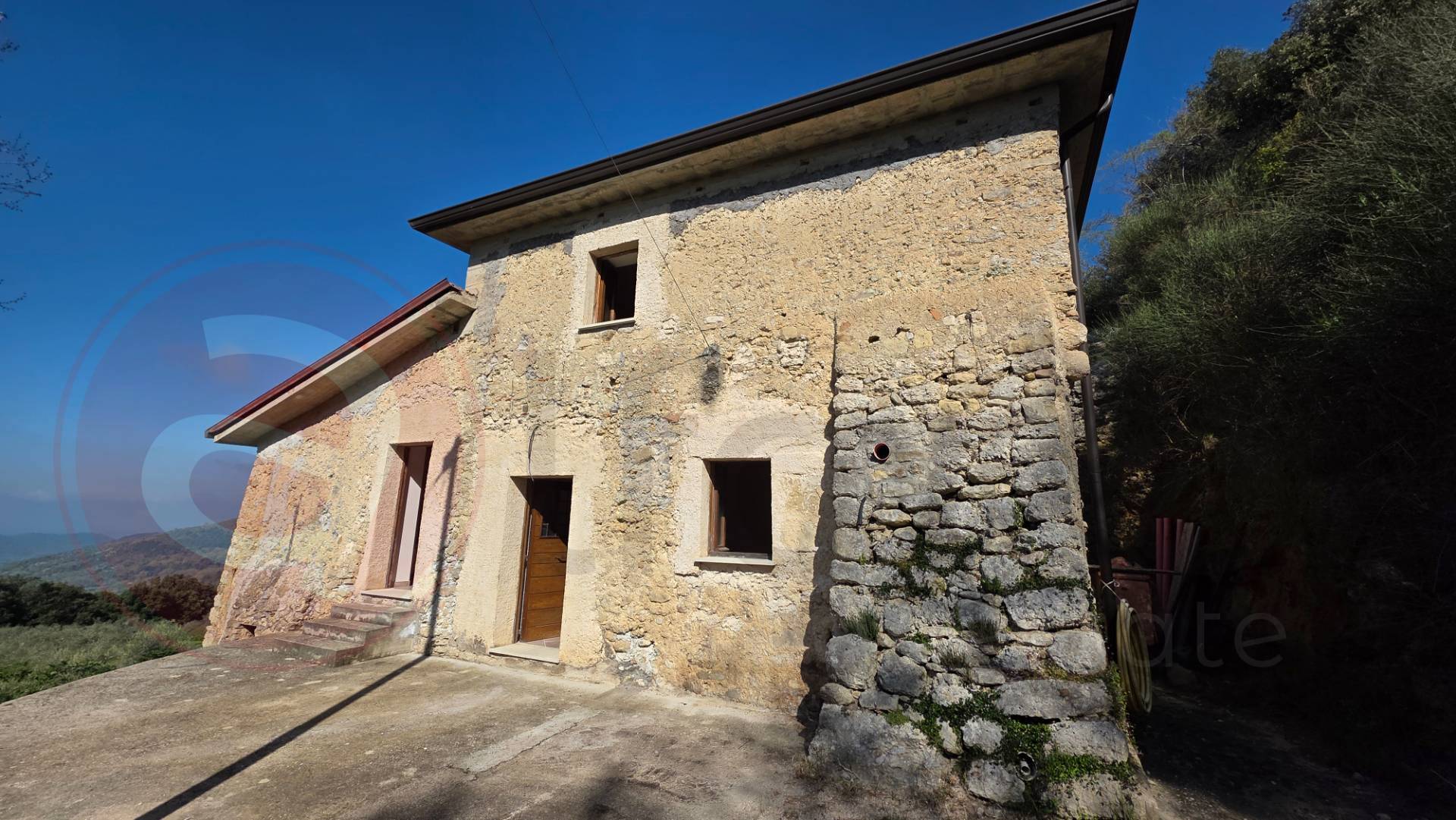 Casale di campagna in vendita a Santopadre