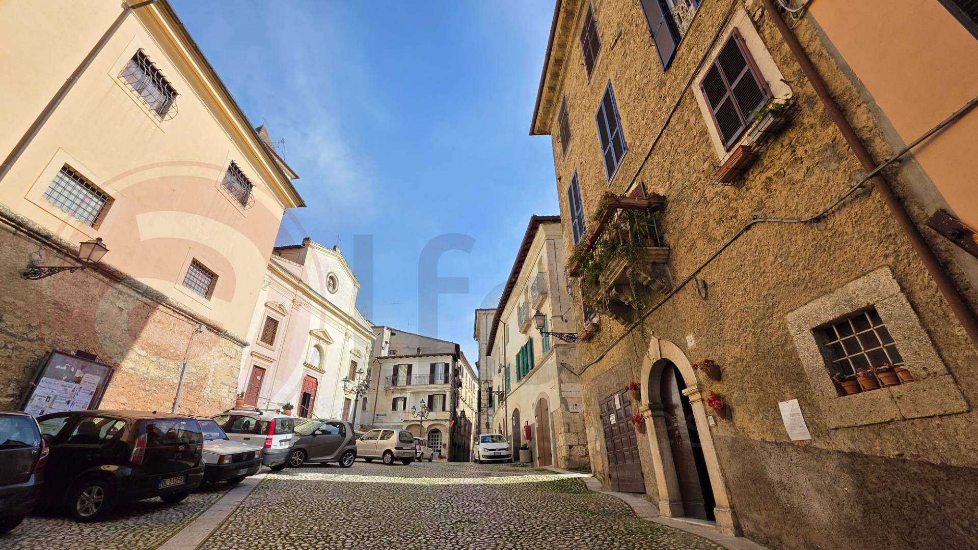 Abitazioni tipiche storiche in vendita a Arpino