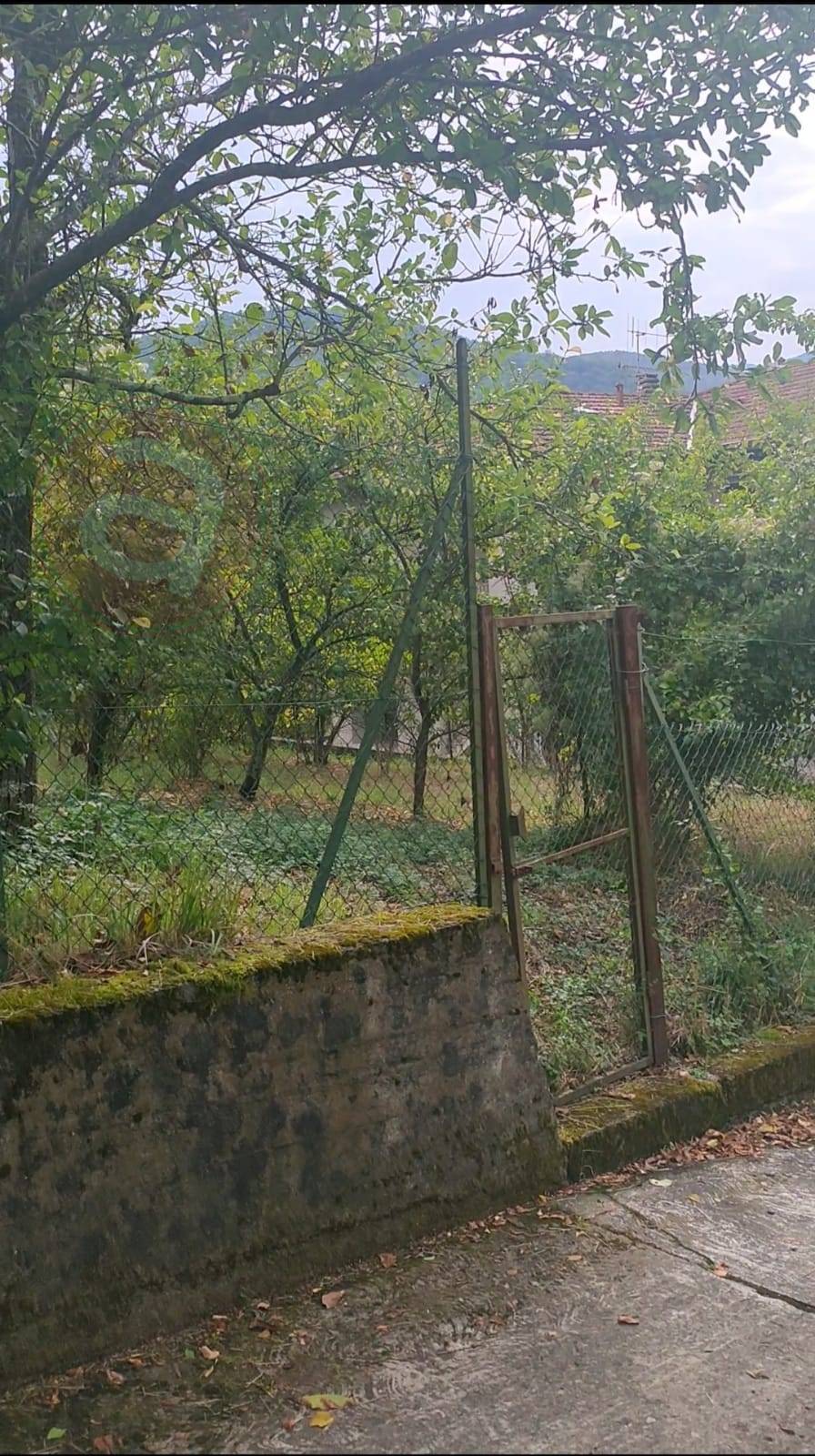 Terreno edificabile in vendita a Villafranca in Lunigiana