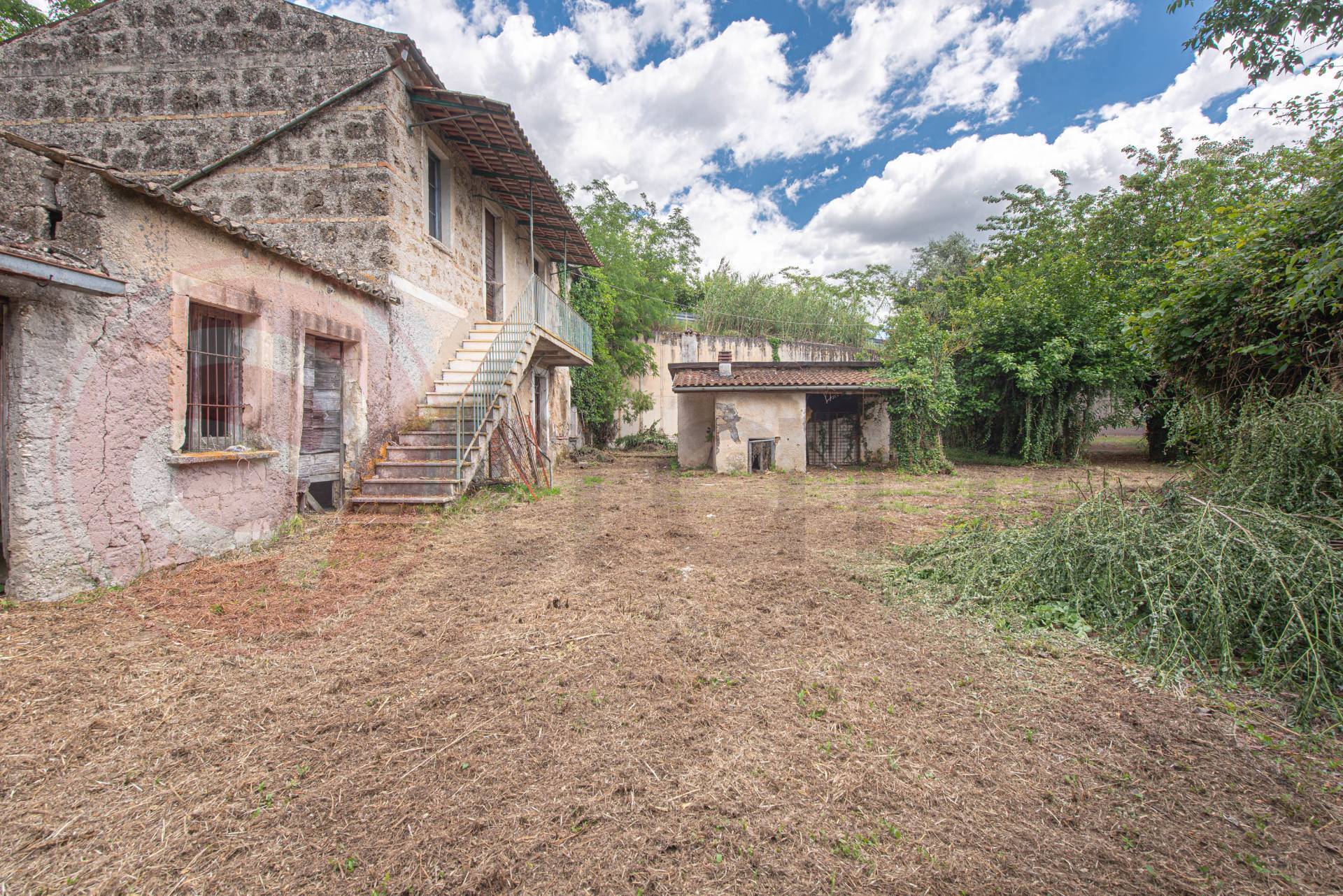 Casale di campagna in vendita a Roccasecca