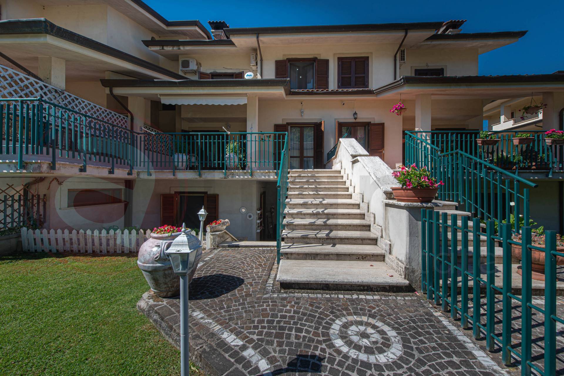 Villette a schiera in vendita a Arce, Stazione