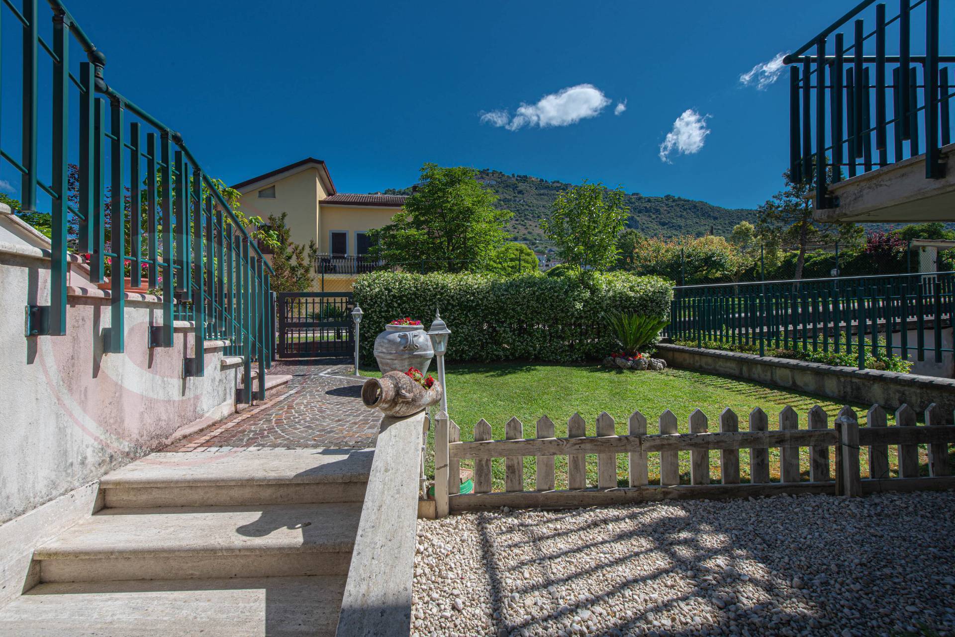 Villette a schiera in vendita a Arce, Stazione