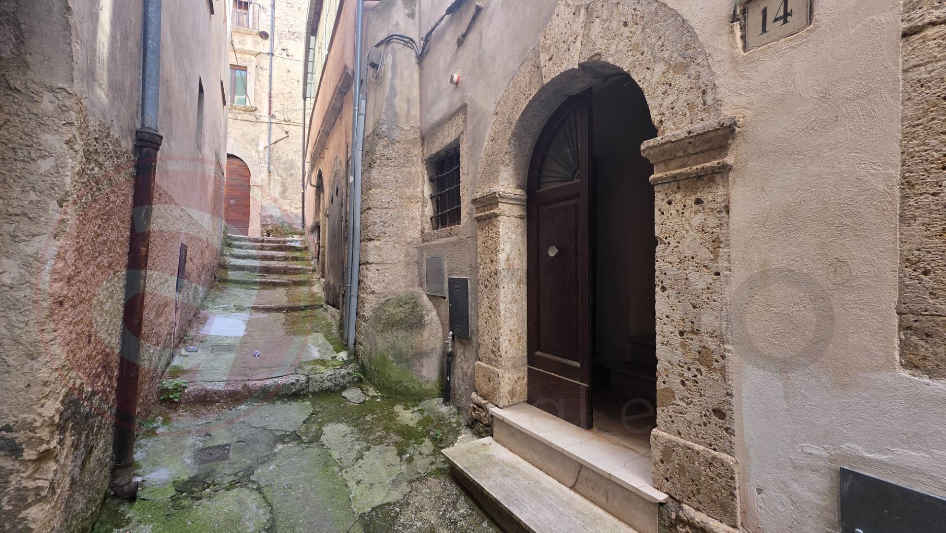 Abitazioni tipiche storiche in vendita a Arpino