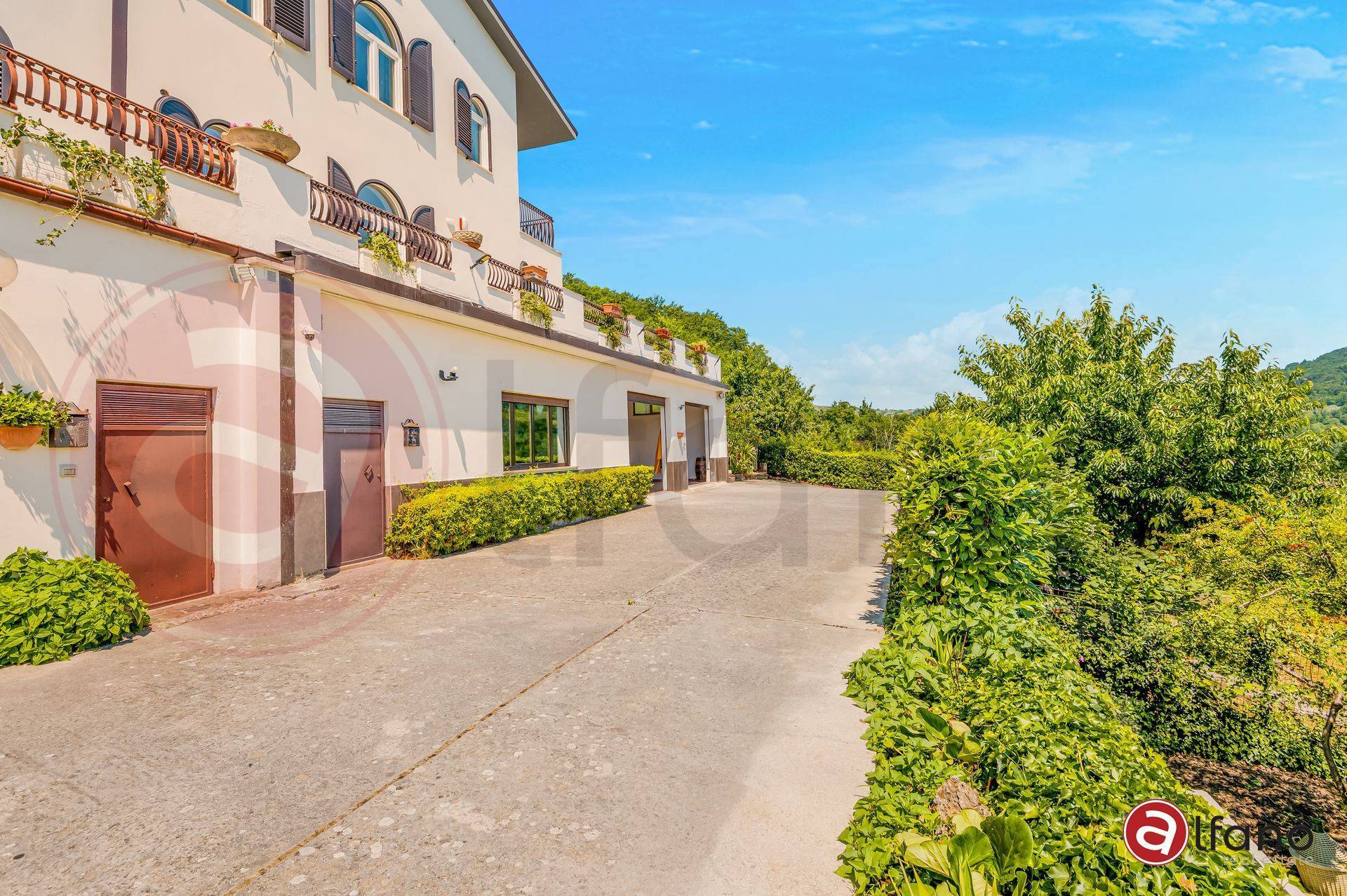 Villa bifamiliare in vendita a Isernia