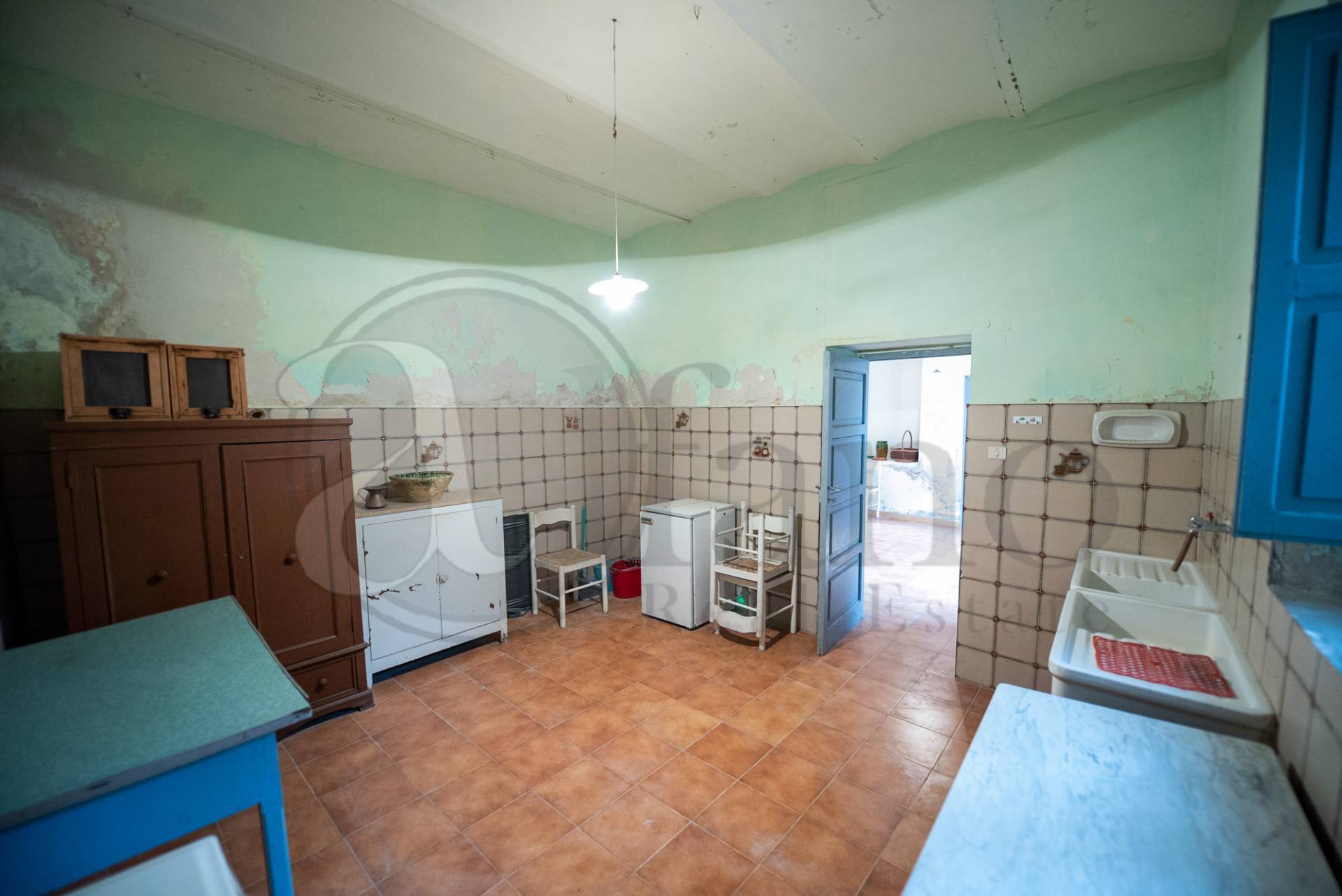 Casale di campagna in vendita a Paterno