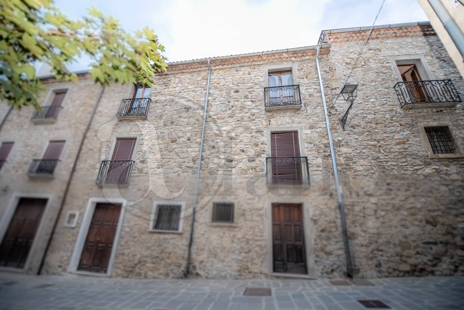 Attico in vendita a Sasso di Castalda