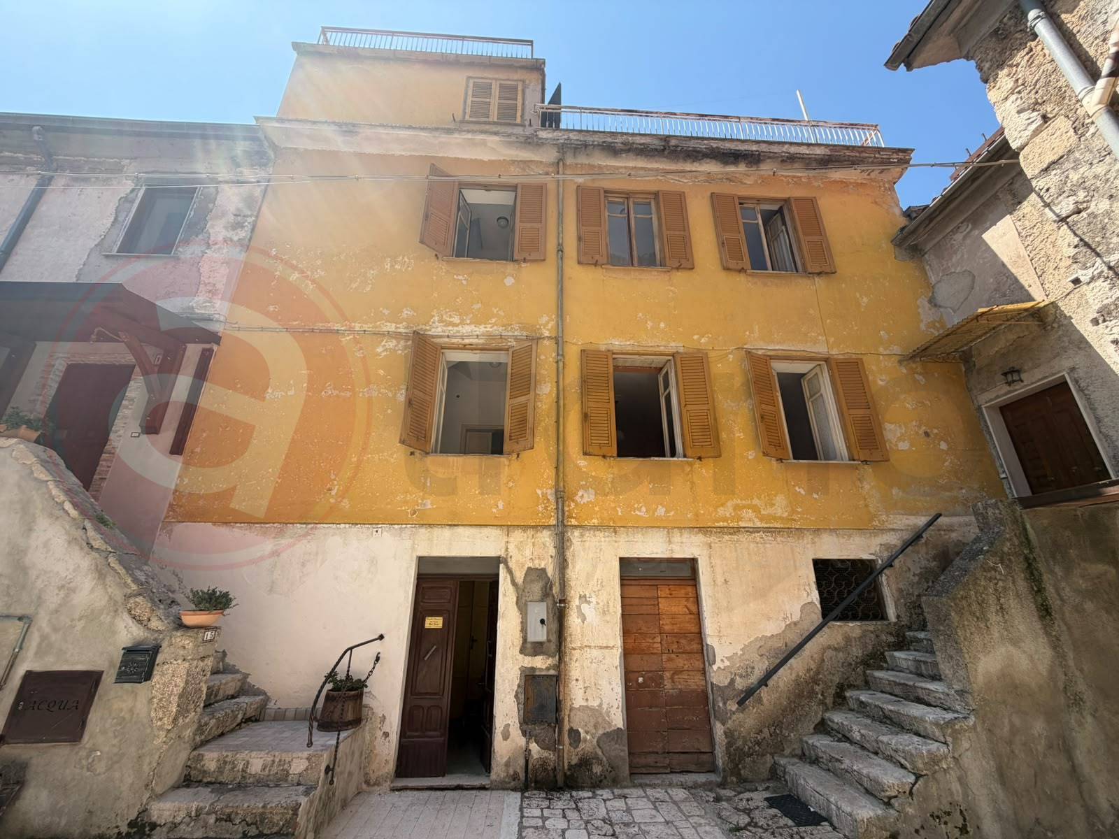 Abitazioni tipiche storiche in vendita a Colle San Magno