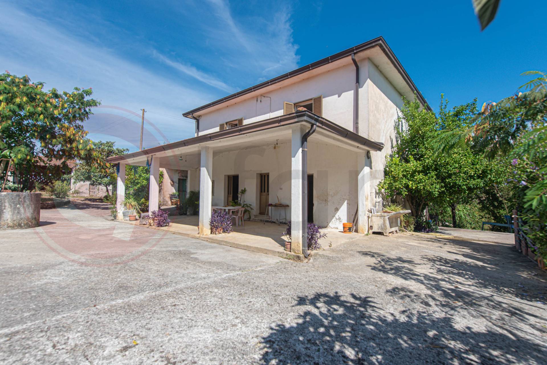 Casale di campagna in vendita a Pontecorvo