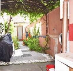 Appartamento con giardino a Viareggio