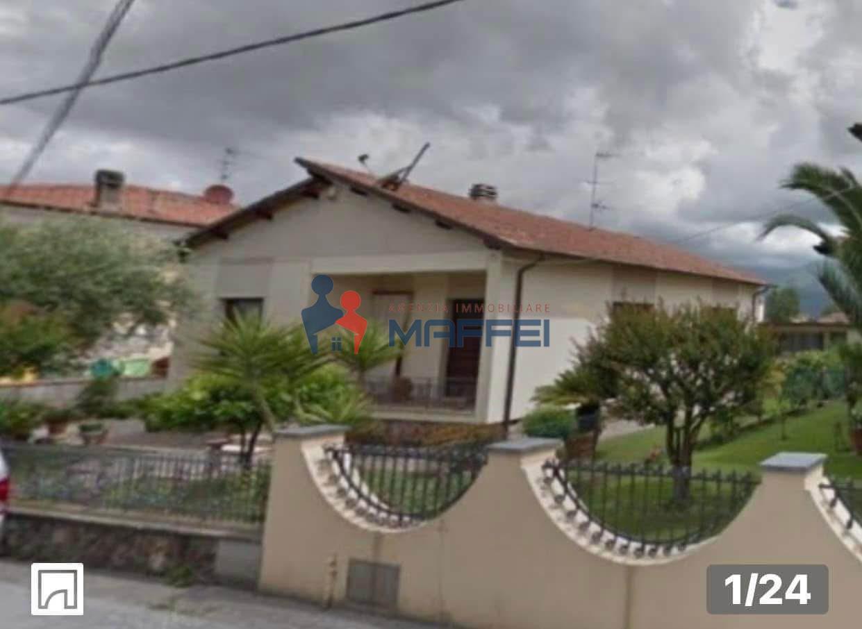 Casa indipendente in vendita, Camaiore lido di