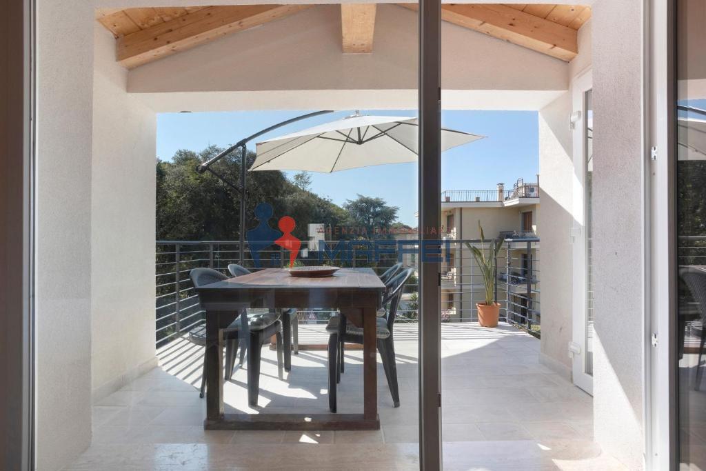 Attico arredato in affitto, Viareggio citt giardino