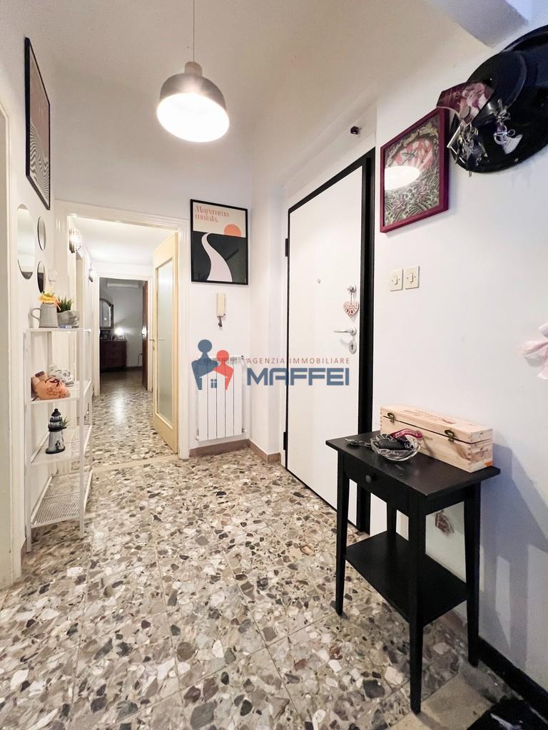 Appartamento in vendita, Viareggio centro mare