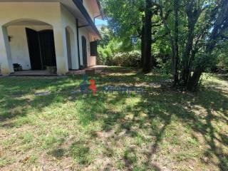 Villa con giardino, Viareggio citt� giardino