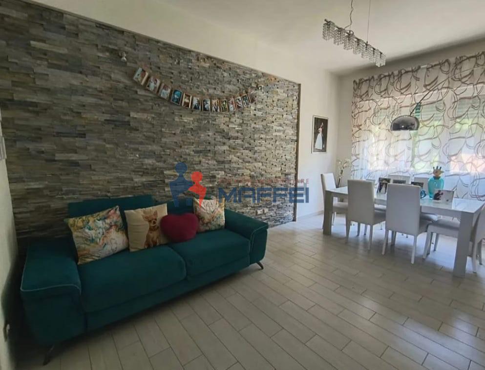 Trilocale in vendita, Viareggio darsena