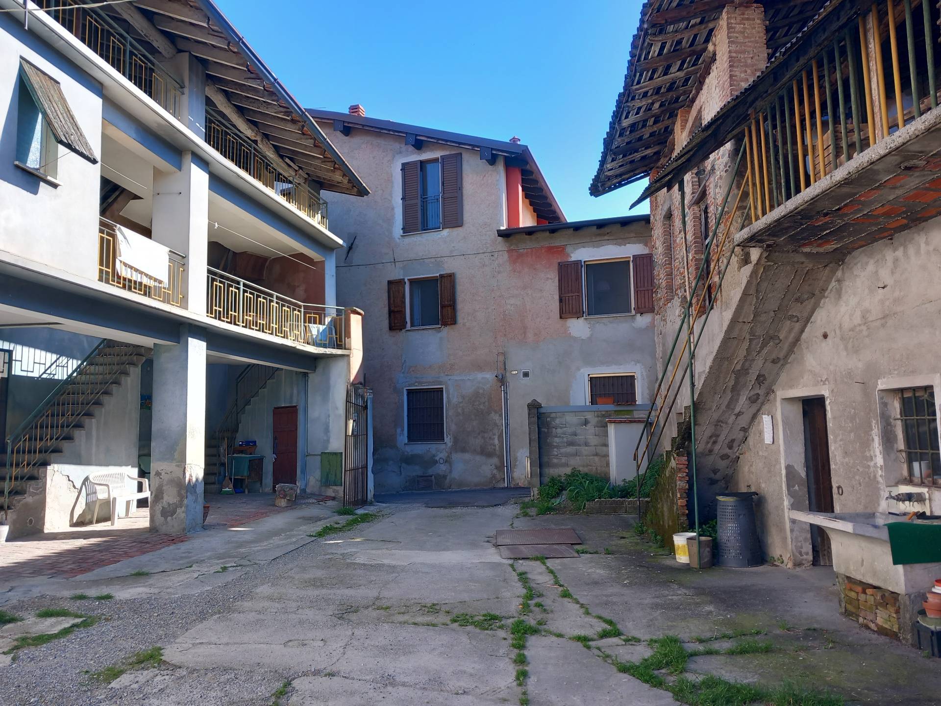 Casa indipendente con terrazzo a Bottanuco