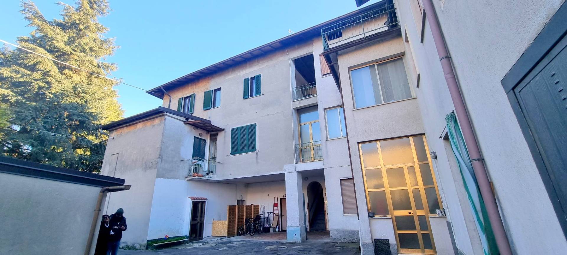 Casa indipendente con terrazzo a Ponte San Pietro