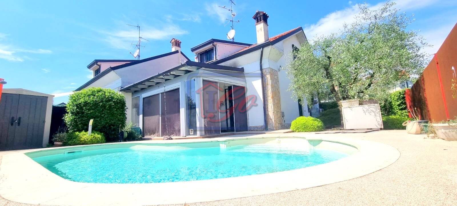 Villa a schiera in vendita a Filago, Marne