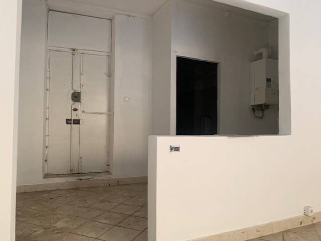 Locale commerciale in vendita a Osio Sotto