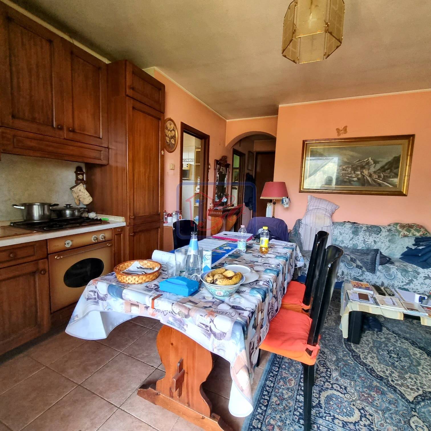 Trilocale in vendita a Parre