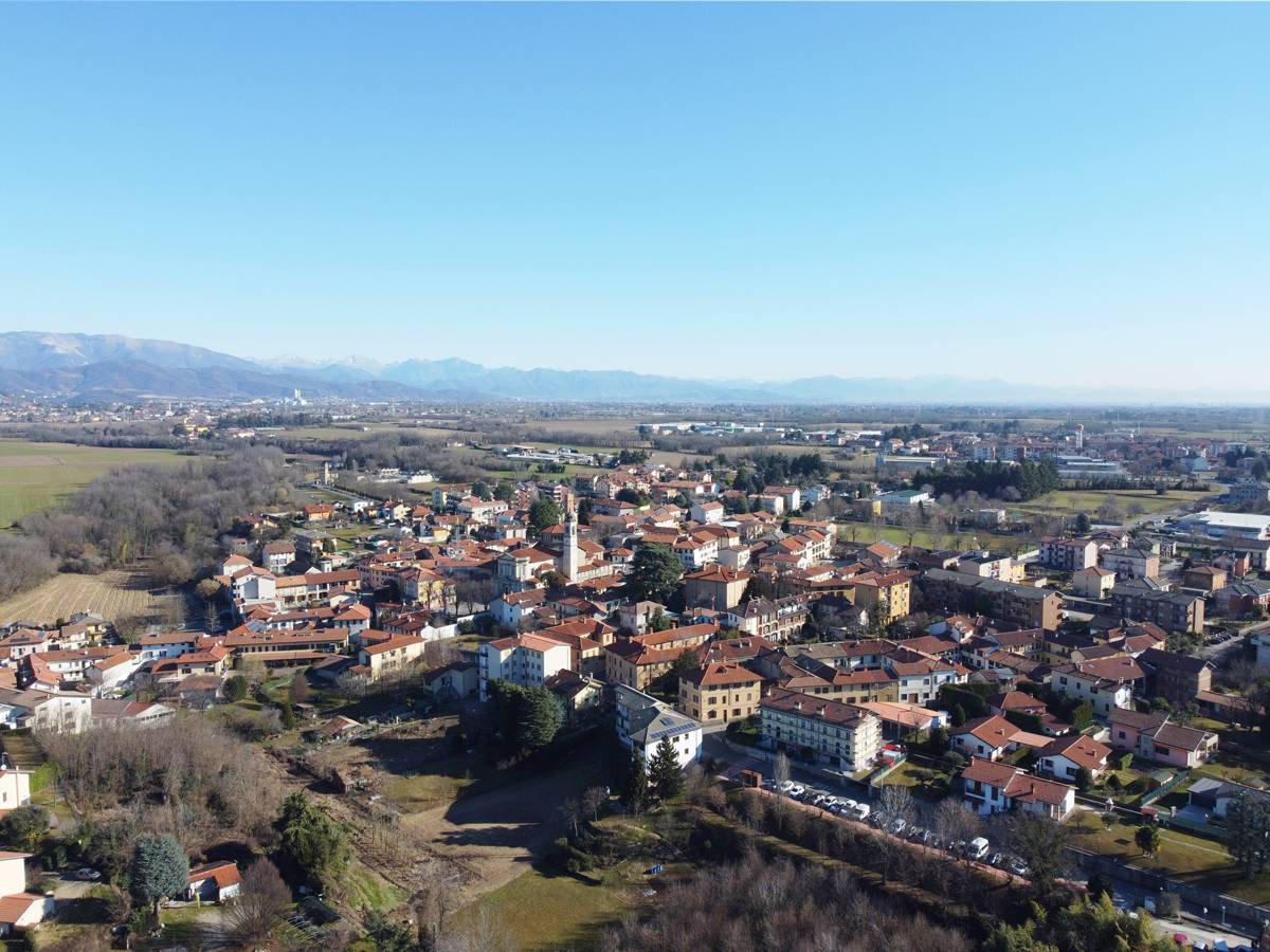 Trilocale in vendita a Aicurzio