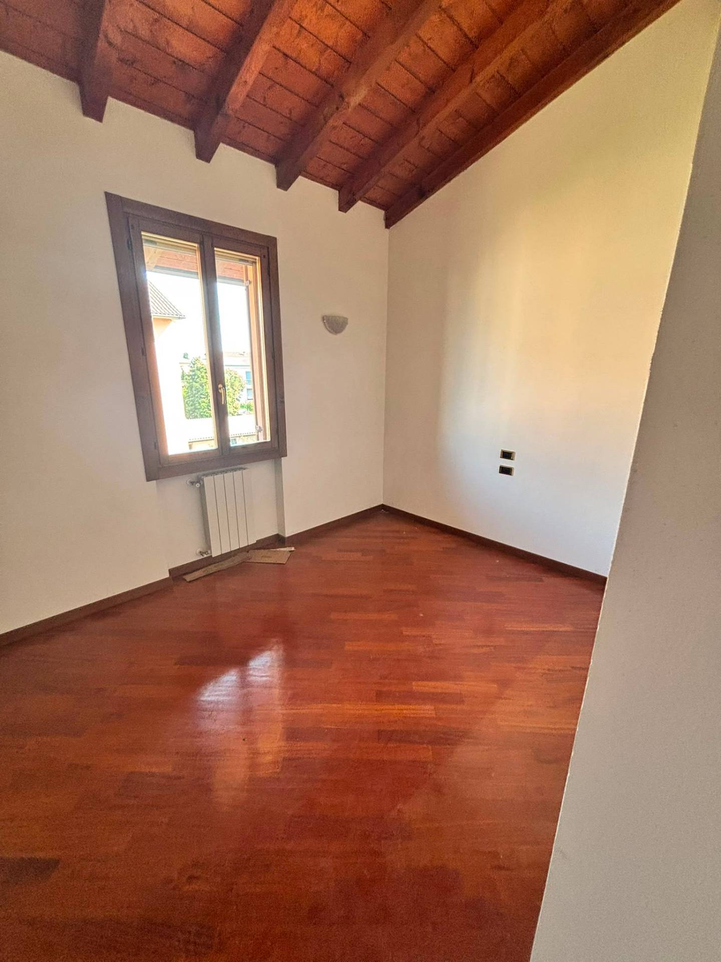 Quadrilocale in vendita a Trezzano Rosa