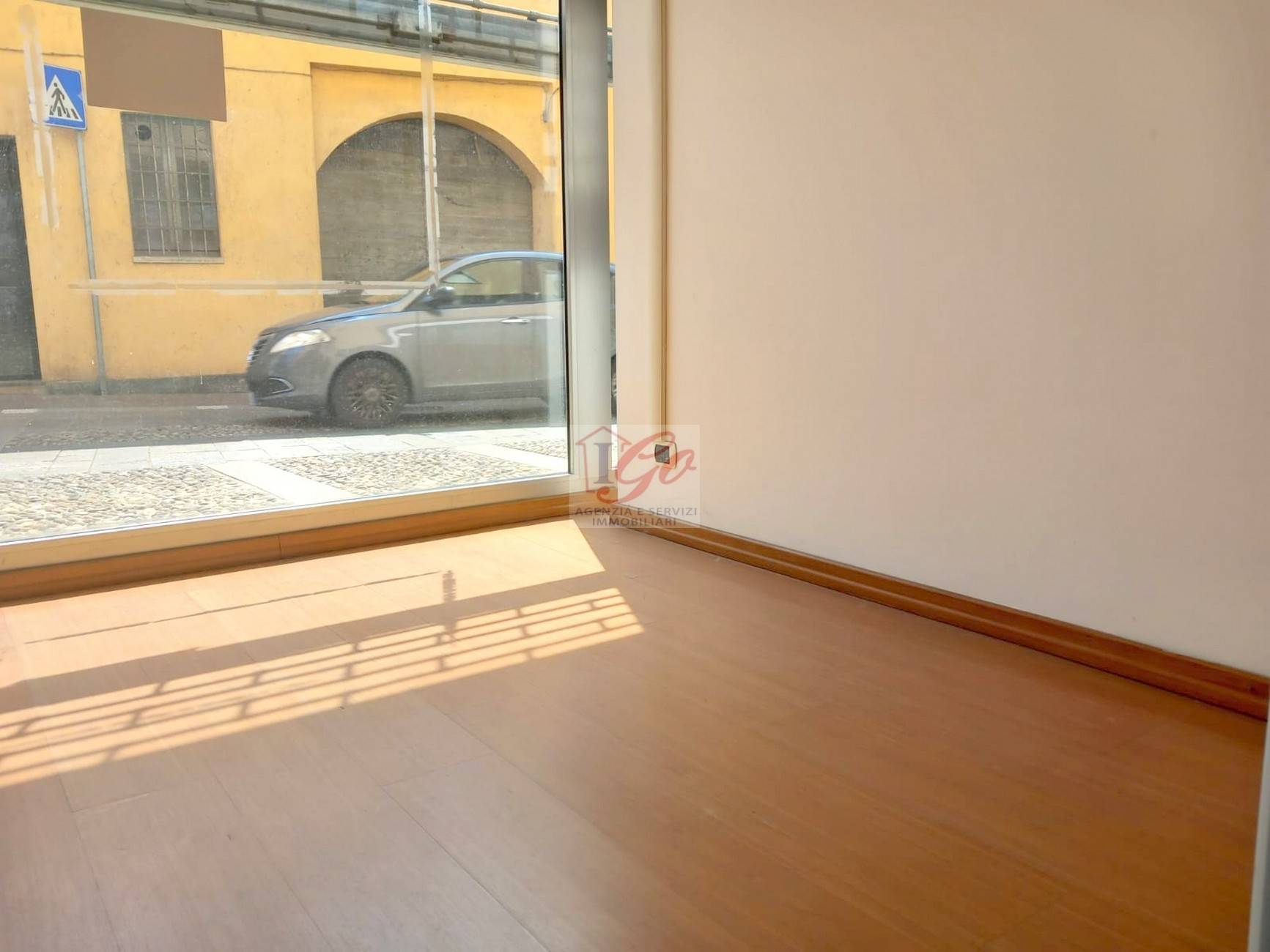 Negozio in vendita a Trezzo sull'Adda