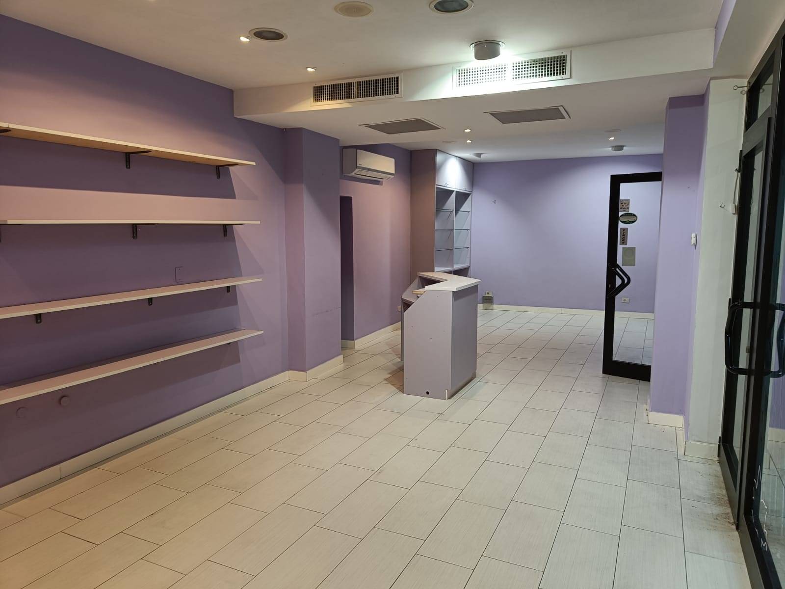 Negozio in vendita a Trezzo sull'Adda