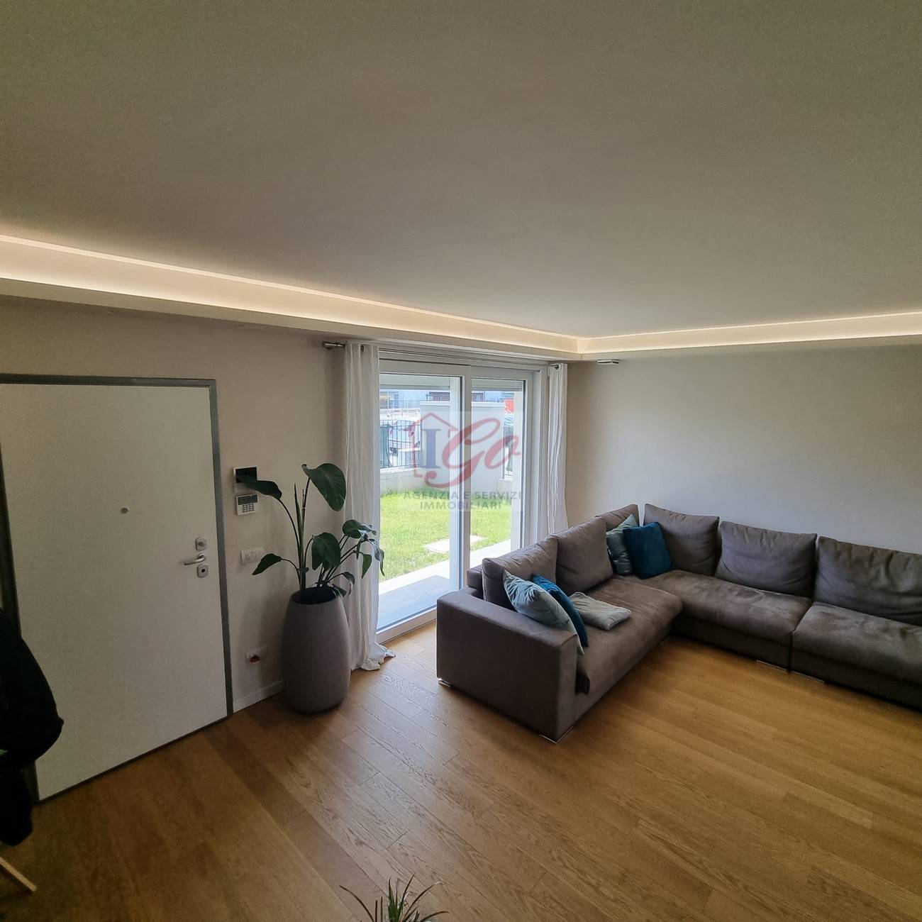 Villa di testa in vendita a Pozzo d'Adda