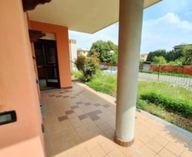 Trilocale in vendita a Bernareggio