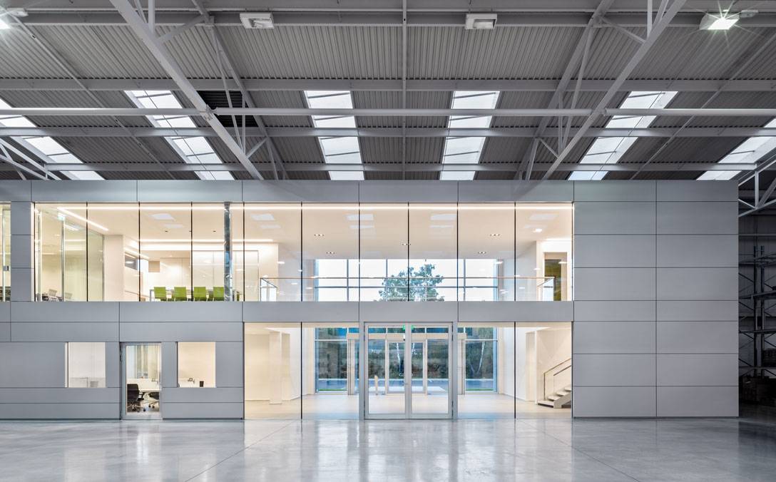 Capannone in vendita a Trezzano Rosa