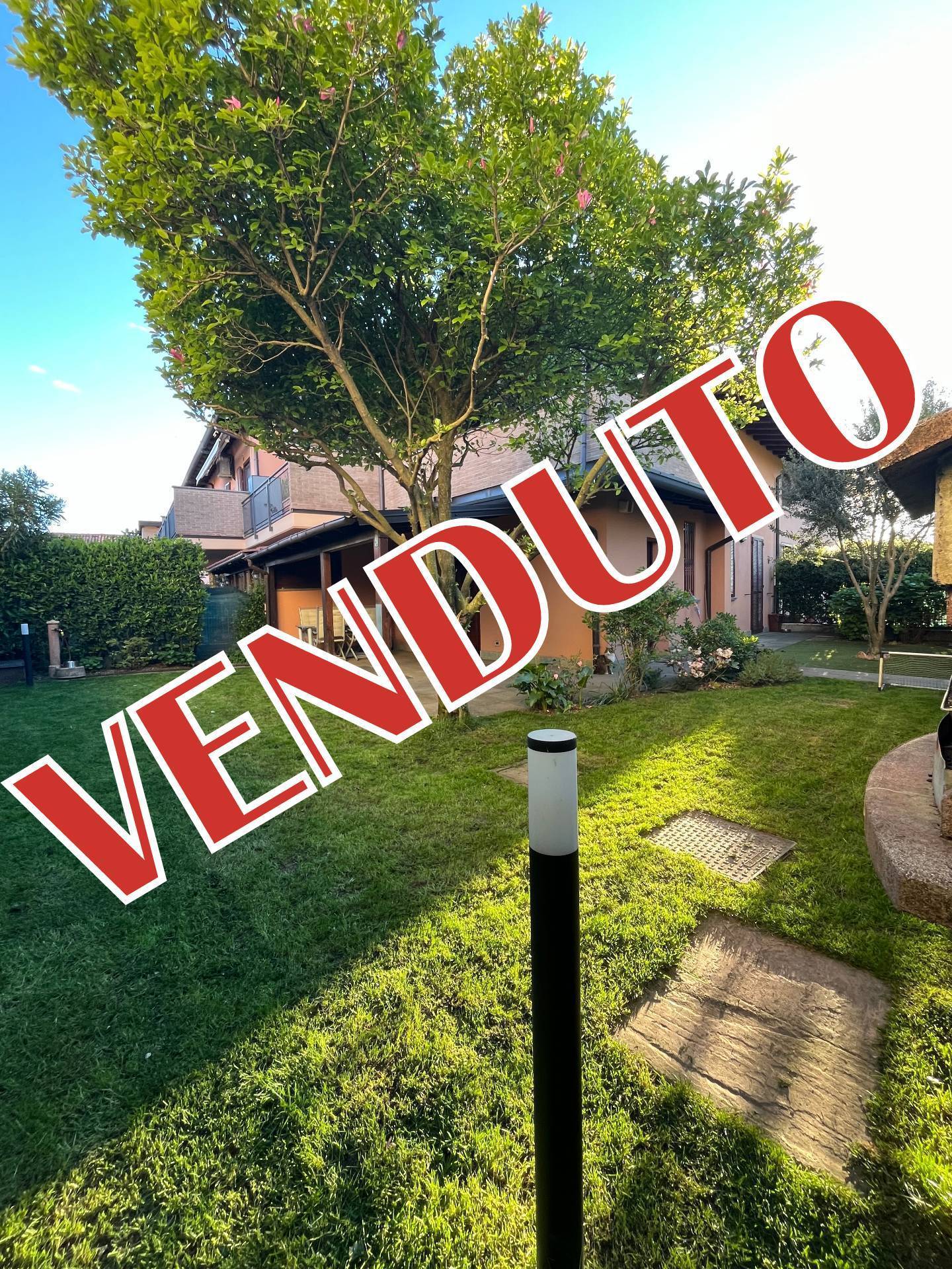 Porzione villa in vendita a Busnago