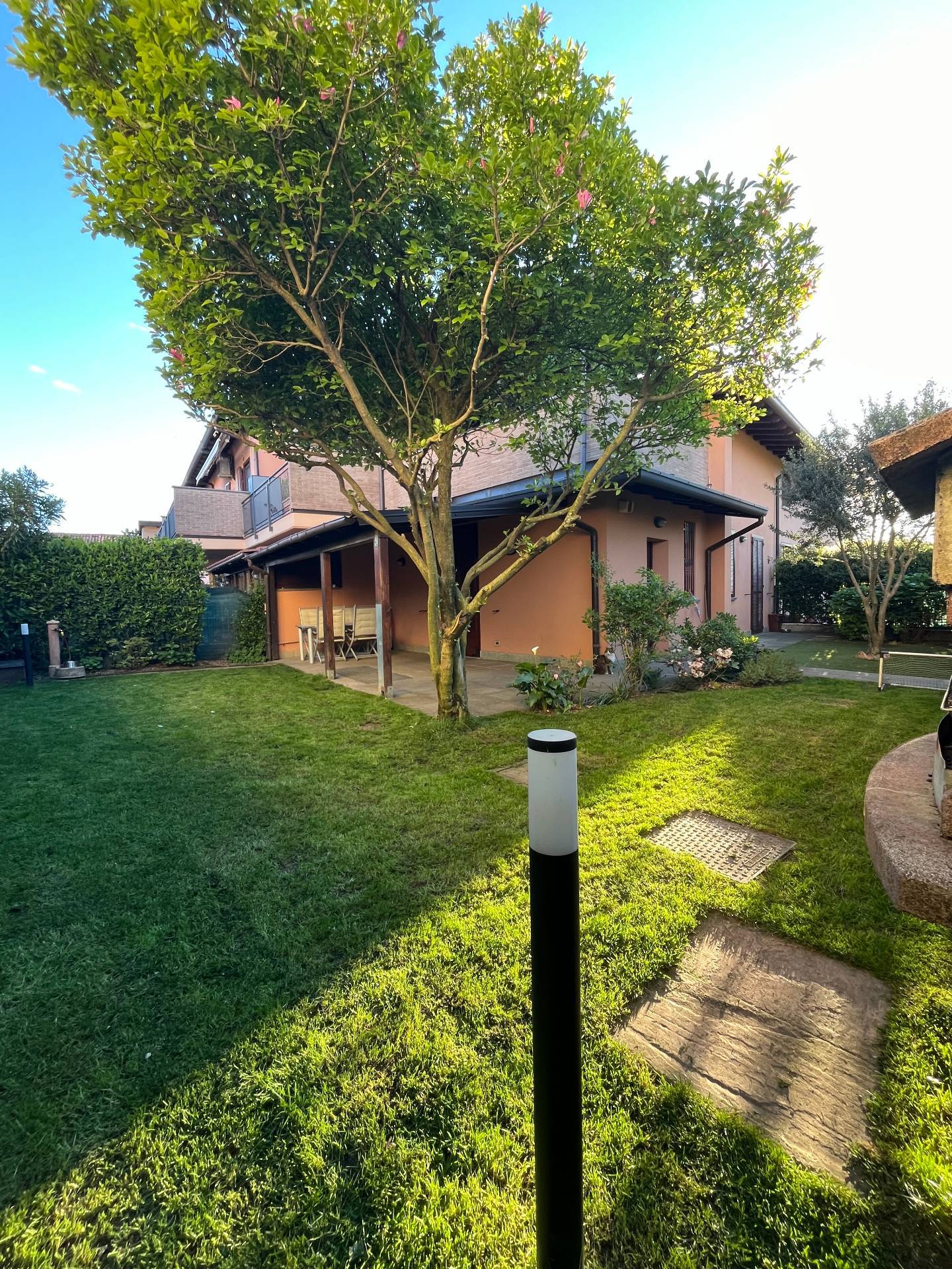 Porzione villa in vendita a Busnago