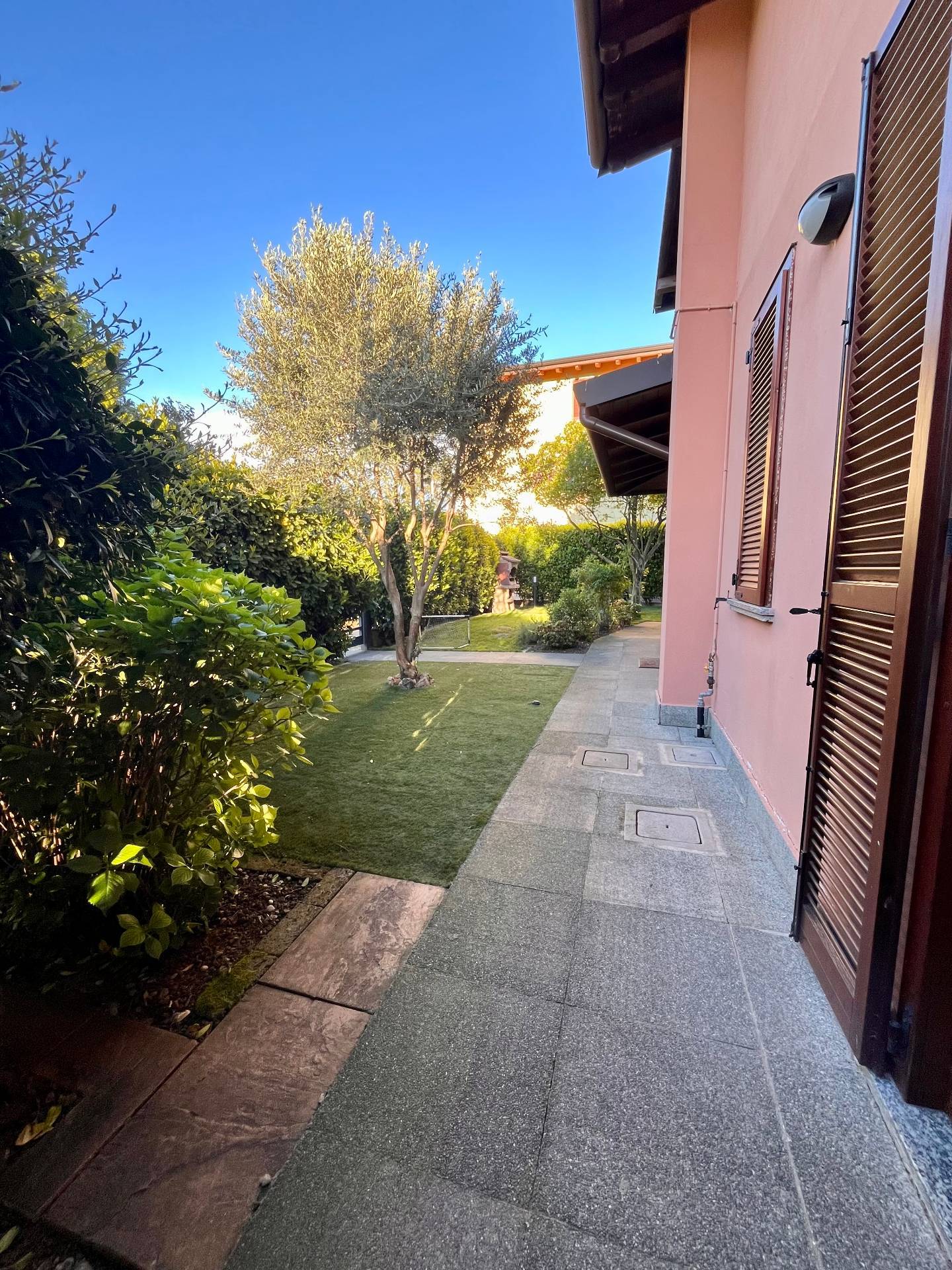 Porzione villa in vendita a Busnago