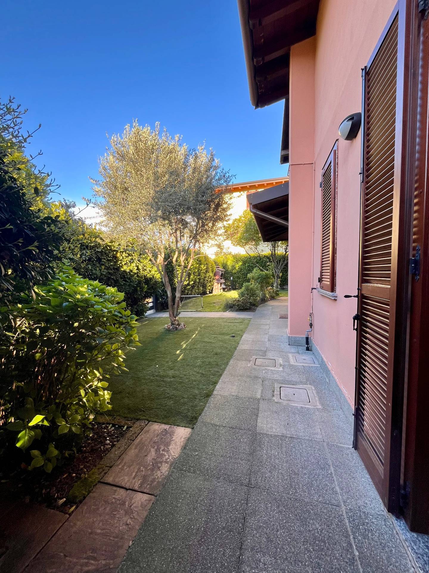 Porzione villa in vendita a Busnago