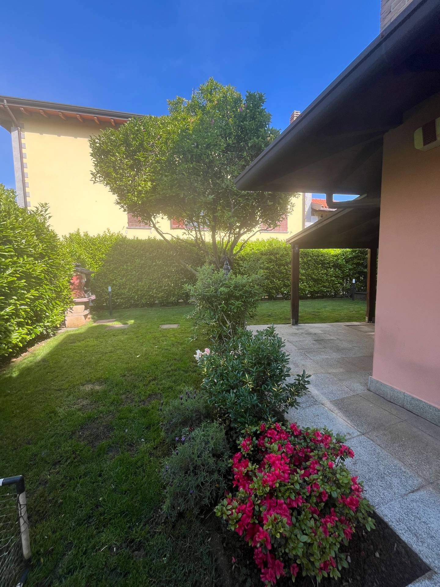 Porzione villa in vendita a Busnago