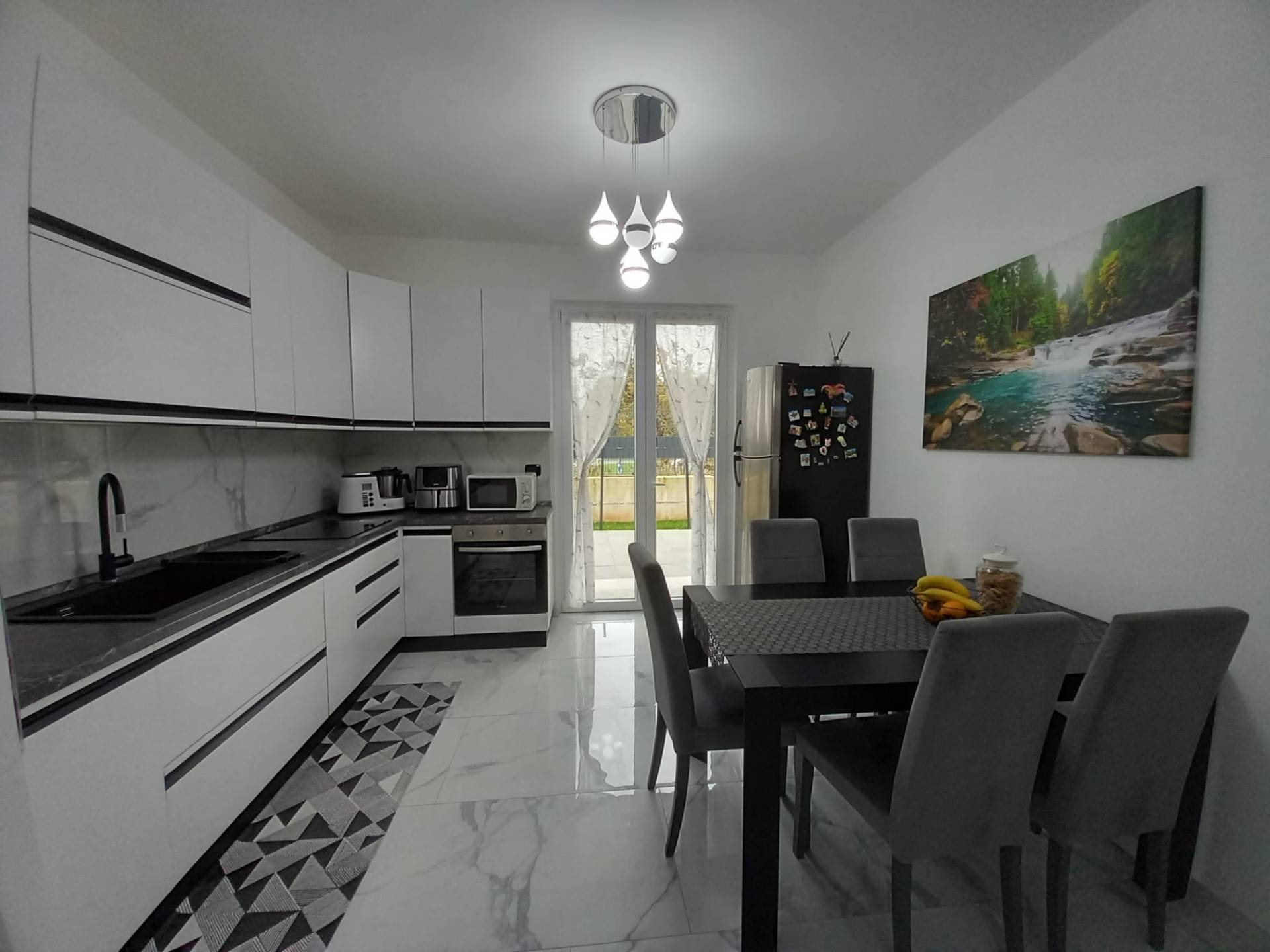 Villa Bifamiliare in vendita a Trezzano Rosa