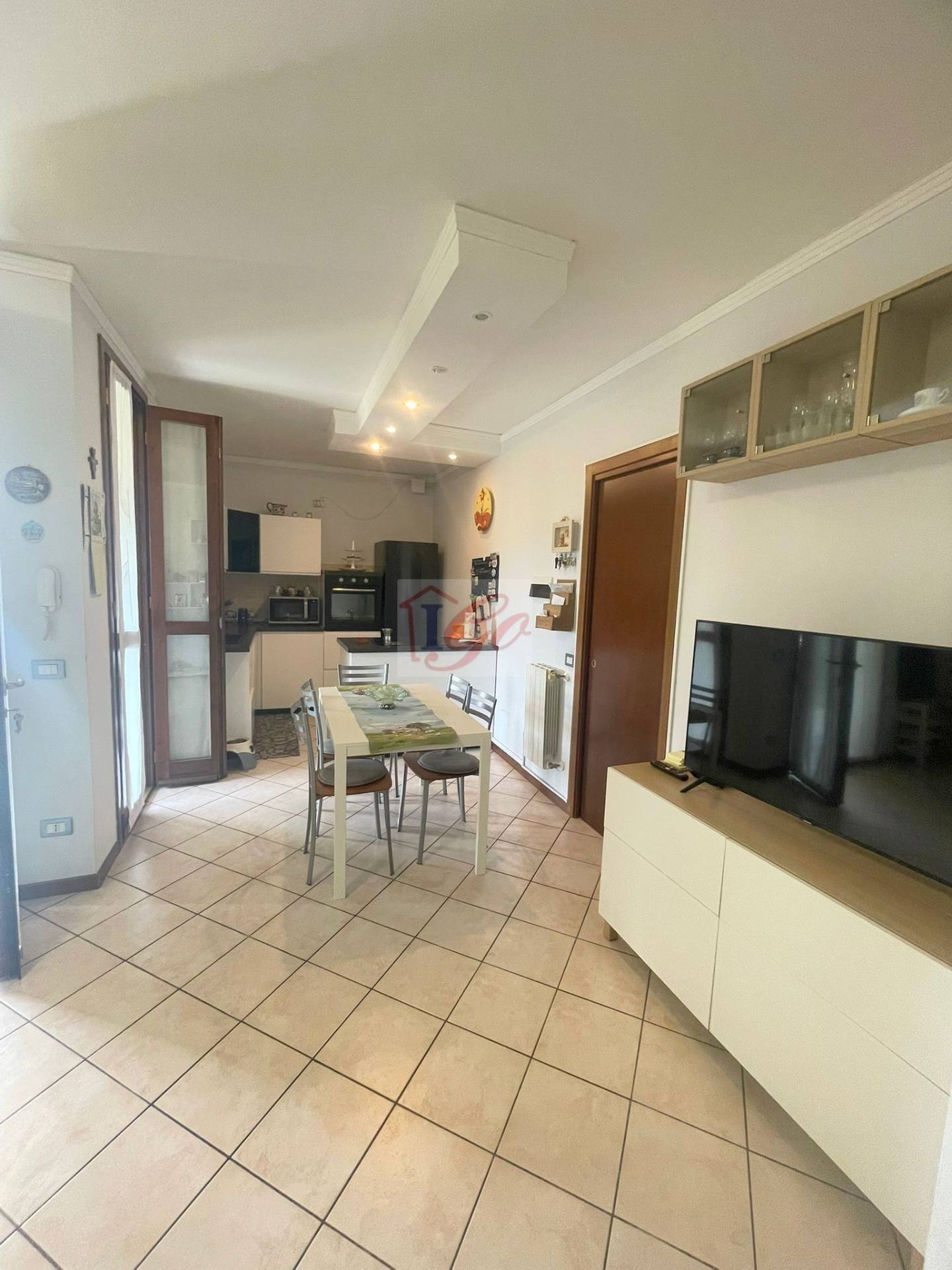 Porzione di Casa in vendita a Trezzano Rosa