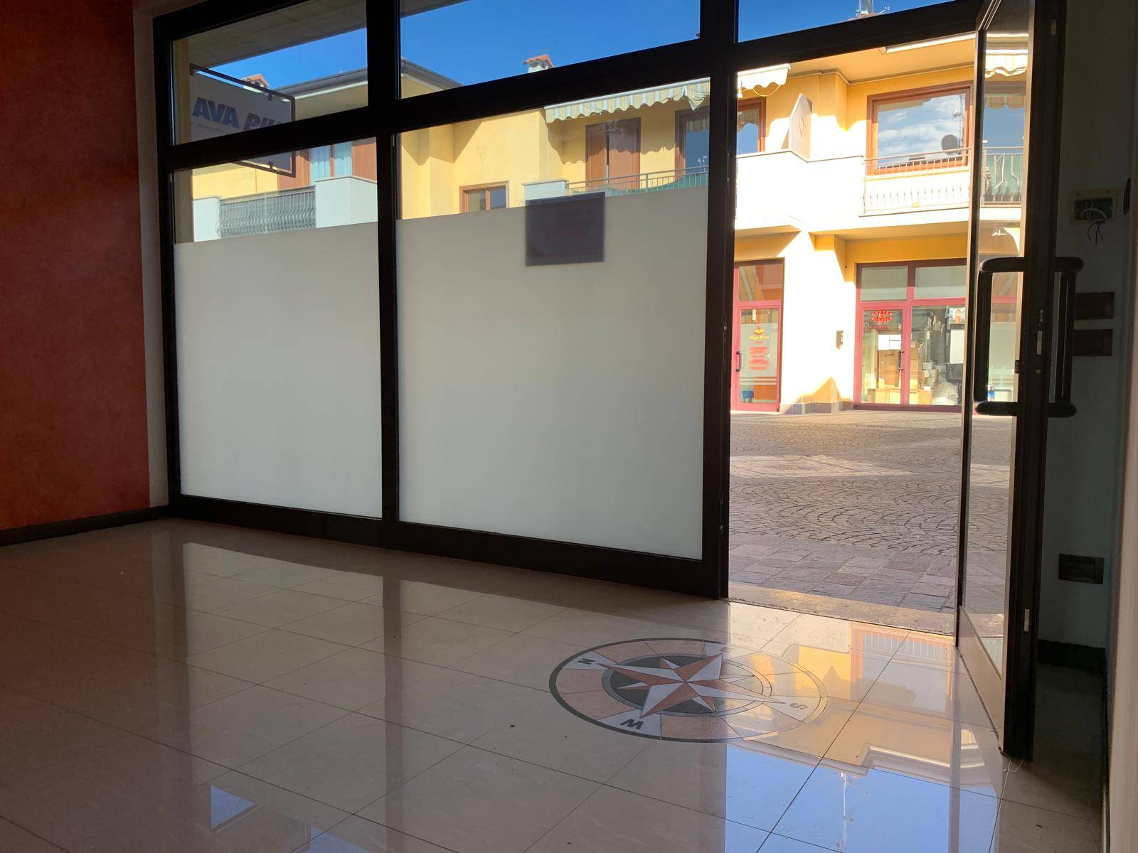 Locale commerciale in vendita a Bolgare