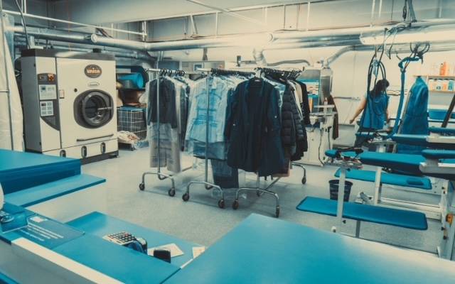 Locale commerciale in affitto a Osio Sotto