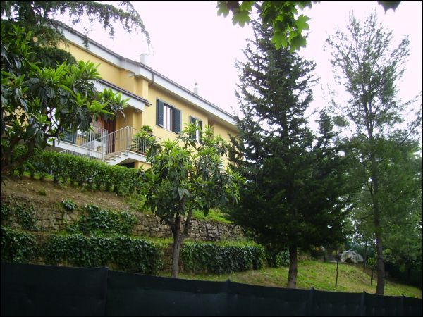 Villa con terrazzo Ascoli Piceno p.ta maggiore