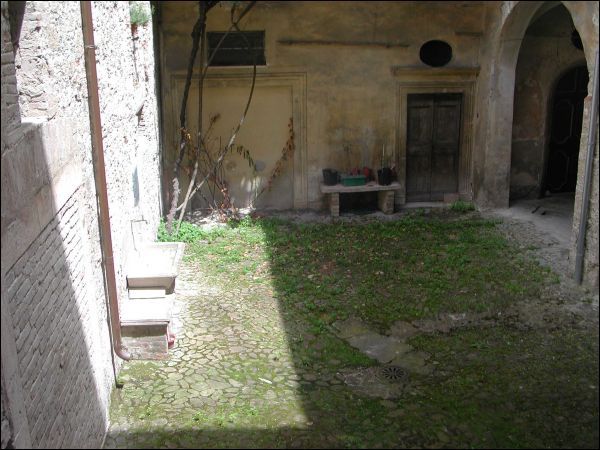 Appartamento con terrazzo Ascoli Piceno centro storico