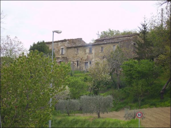 Appartamento con posto auto scoperto Ascoli Piceno monterocco