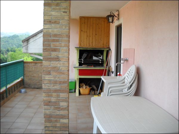 Appartamento con terrazzo Ascoli Piceno zone collinari