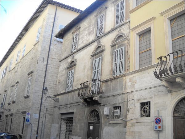 Vende appartamento a Ascoli Piceno