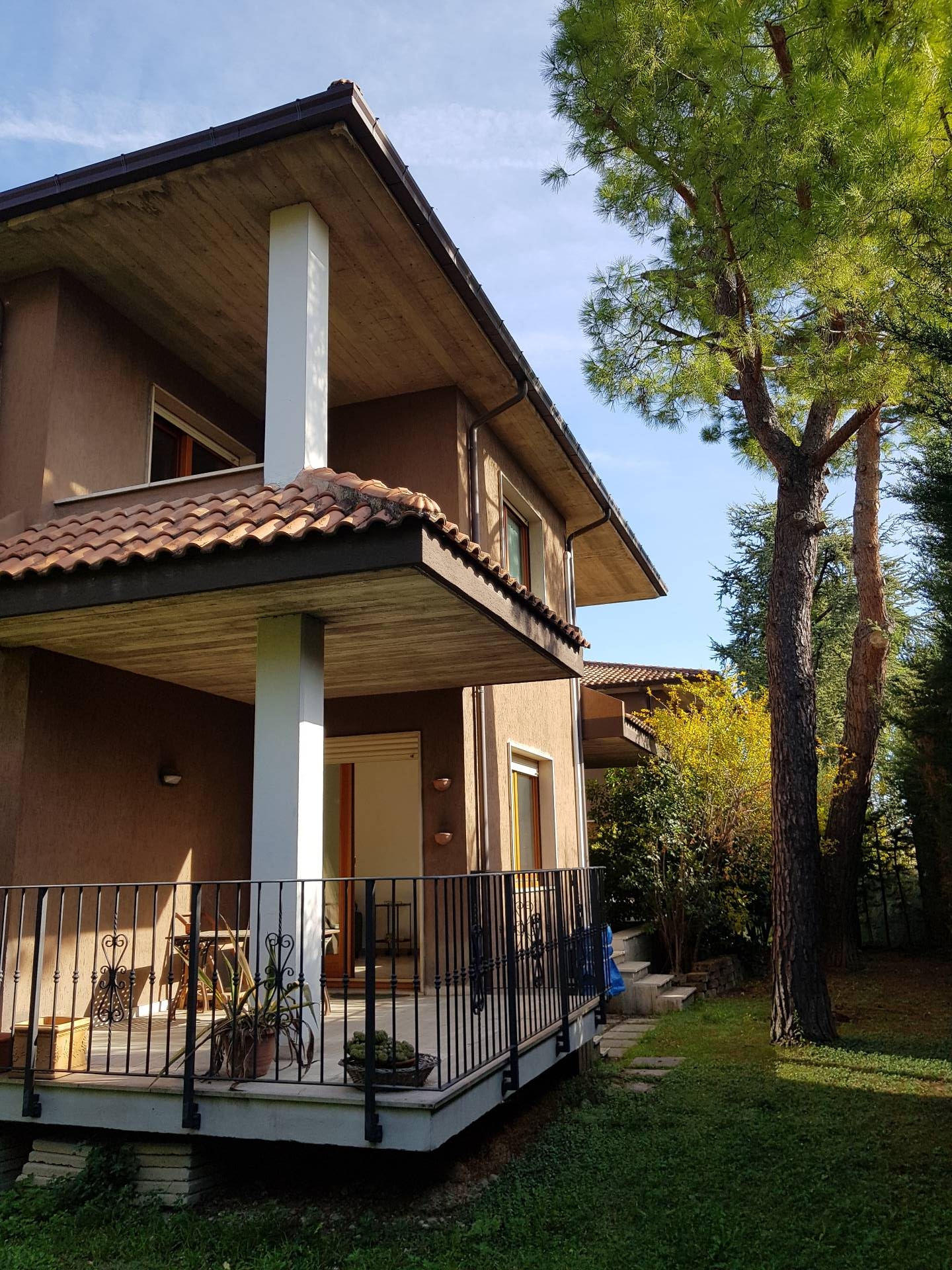 Villa con terrazzo, Ascoli Piceno monticelli