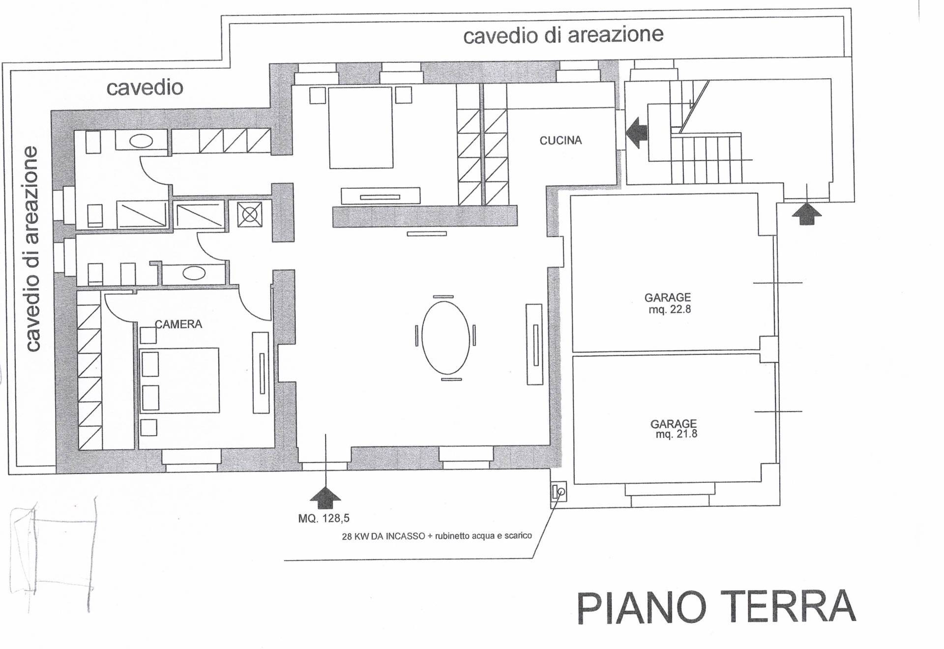 Trilocale con terrazzo, Ascoli Piceno centro storico