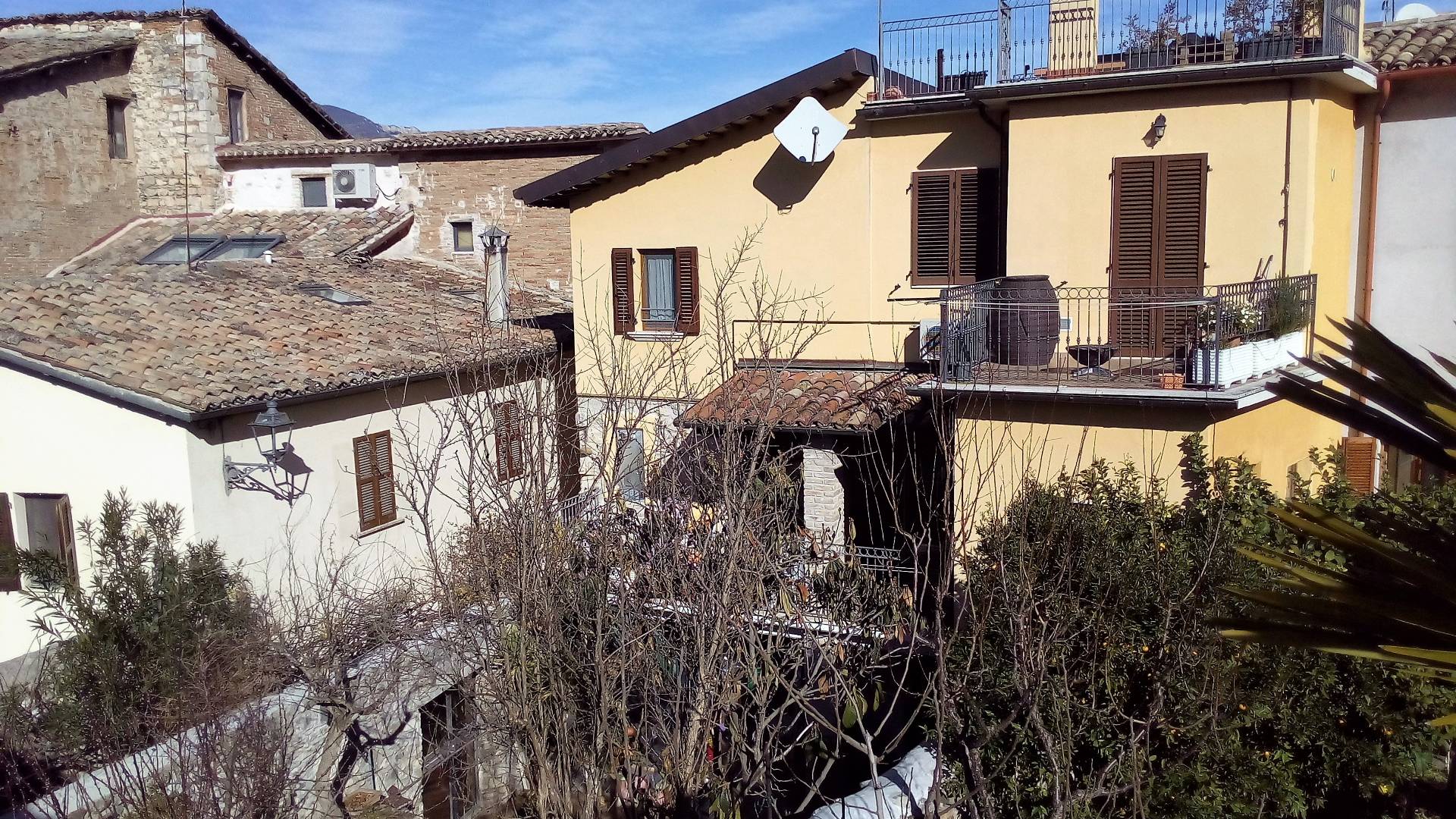 Casa indipendente in affitto a Ascoli Piceno, Centro Storico