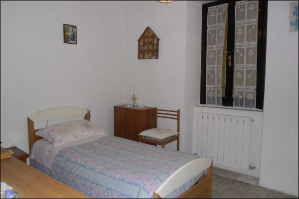 Semindipendente in vendita a Amandola